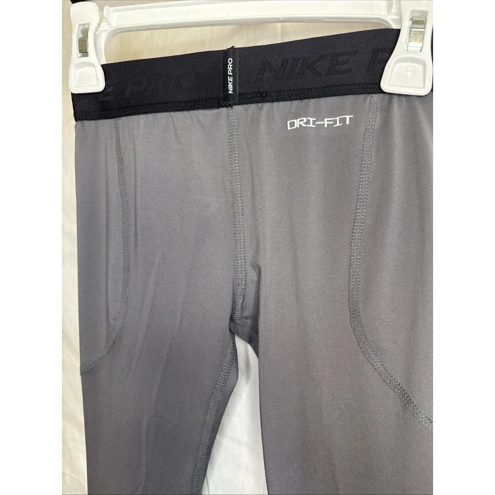 Nike Pro Dri Fit Boys Size 5 Tight New w/o Tags